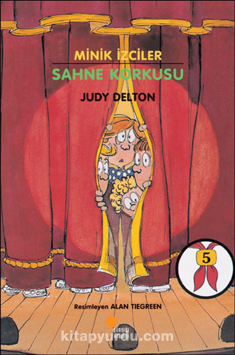 Sahne Korkusu / Minik İzciler